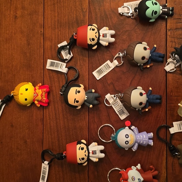 Assorted Character Keychains - Picture 4 of 4